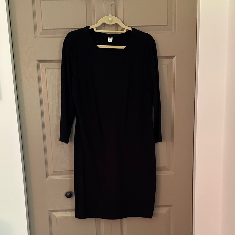 Old Navy Classic Black Long Sleeve Dress